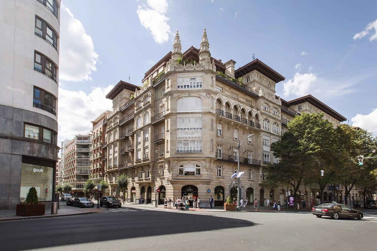 Habitacion En Vivienda Gran Via 毕尔巴鄂 外观 照片