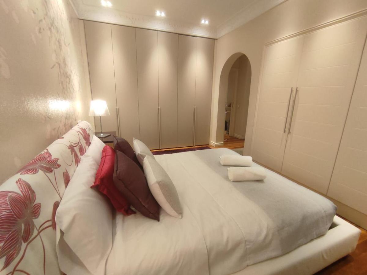 Habitacion En Vivienda Gran Via 毕尔巴鄂 外观 照片